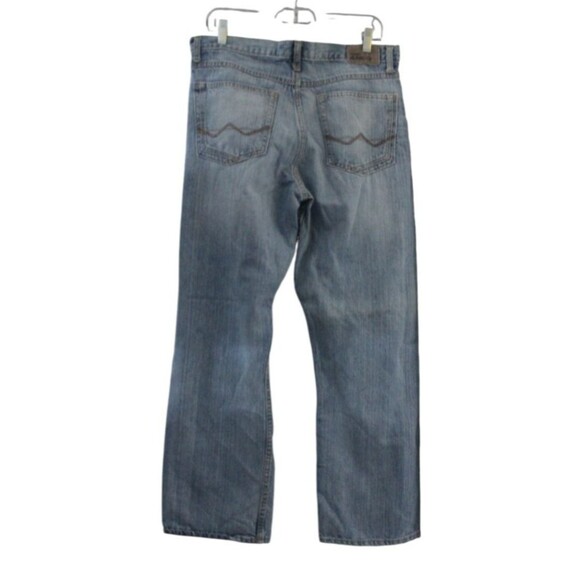 Wrangler Men's Relaxed Jeans - Light Blue - Picture 3 of 6